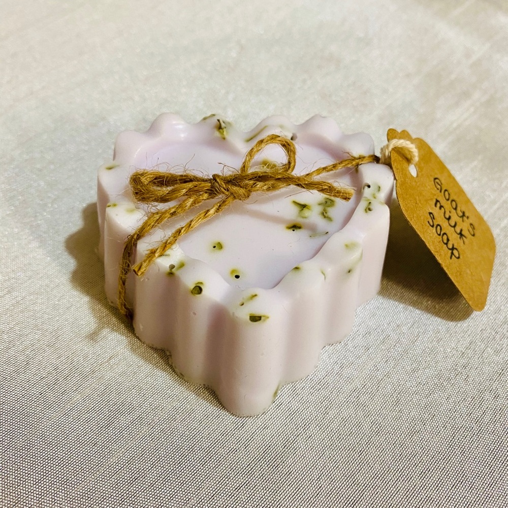 ๐ Lavender Soaps ๐ - Picture 2 of 3